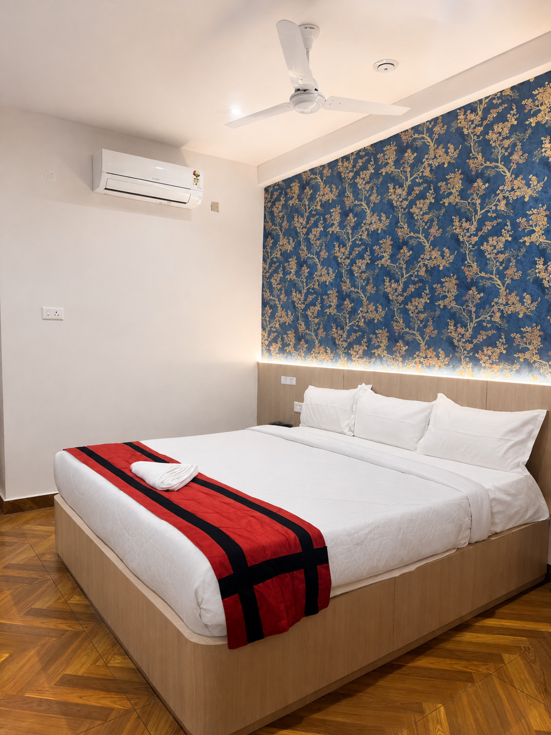 Luxury Room